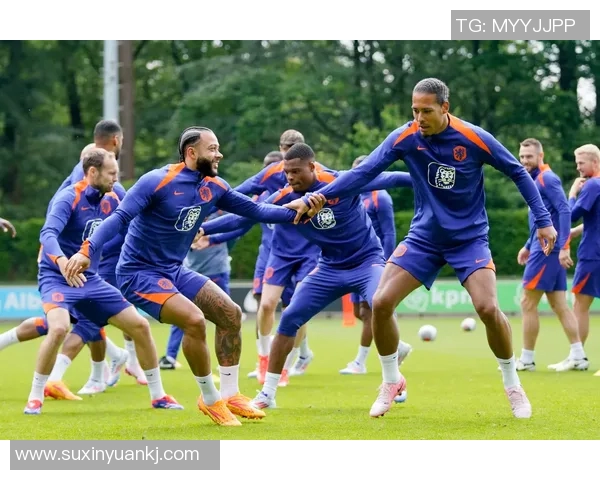 足球明星的荣耀与挑战：从绿茵场到世界舞台的奋战与突破